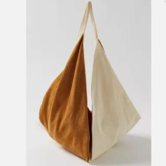 Urban Outfitters Handbags - Urban Outfitters Origami Shoulder Bag, Size 26"L x 15.35"H - Tan/Cream